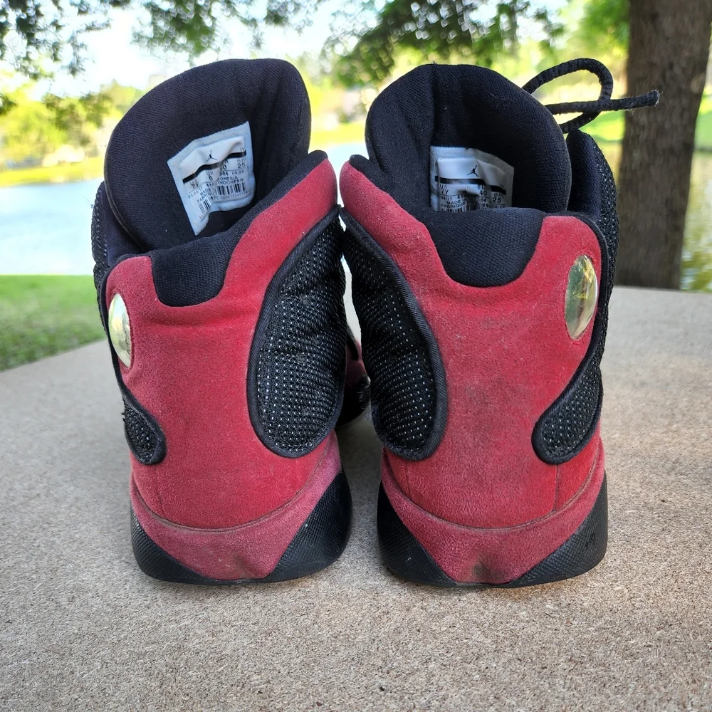 AIR JORDAN Retro 13 - Picture 3 of 10